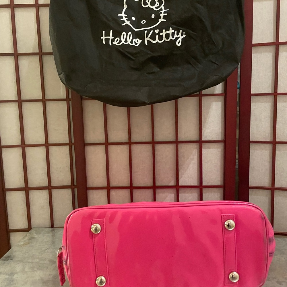 Hello Kitty purse
